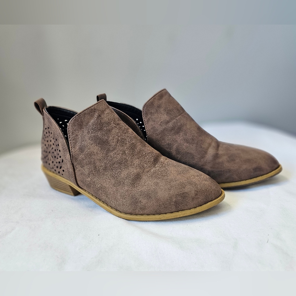 Brown Ankle Boots with Cutout Design